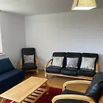 Comfortable 2-bed Near Croke Park Apartment *