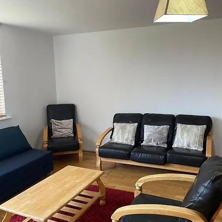 Comfortable 2-bed Near Croke Park 67 Appartement *