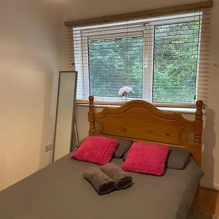 Comfortable 2-bed Near Croke Park 67 Appartement *